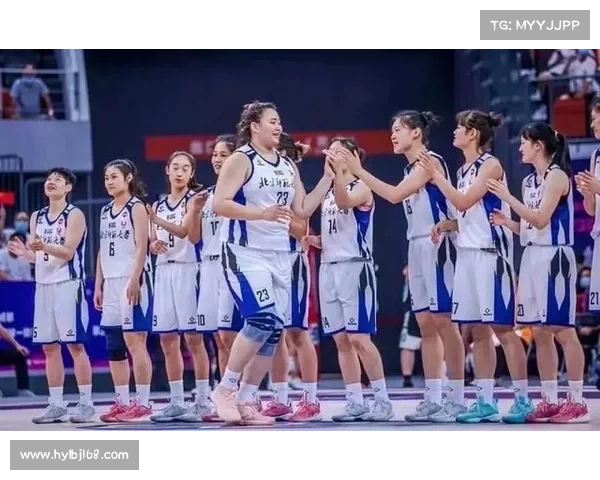 刘禹彤六战高效斩获68分助中国大运女篮卫冕两连冠 赛后金牌舞蹈庆祝辉煌时刻 刘禹彤六战高效斩获68分助中国大运女篮卫冕两连冠 赛后金牌舞蹈庆祝辉煌时刻